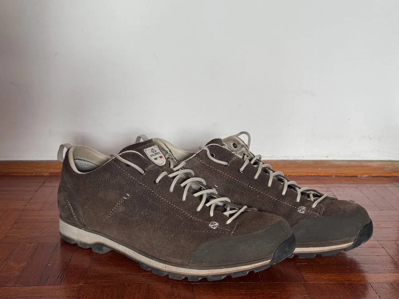 Кроссовки Dolomite 46.5 и сандалии Birkenstock 46