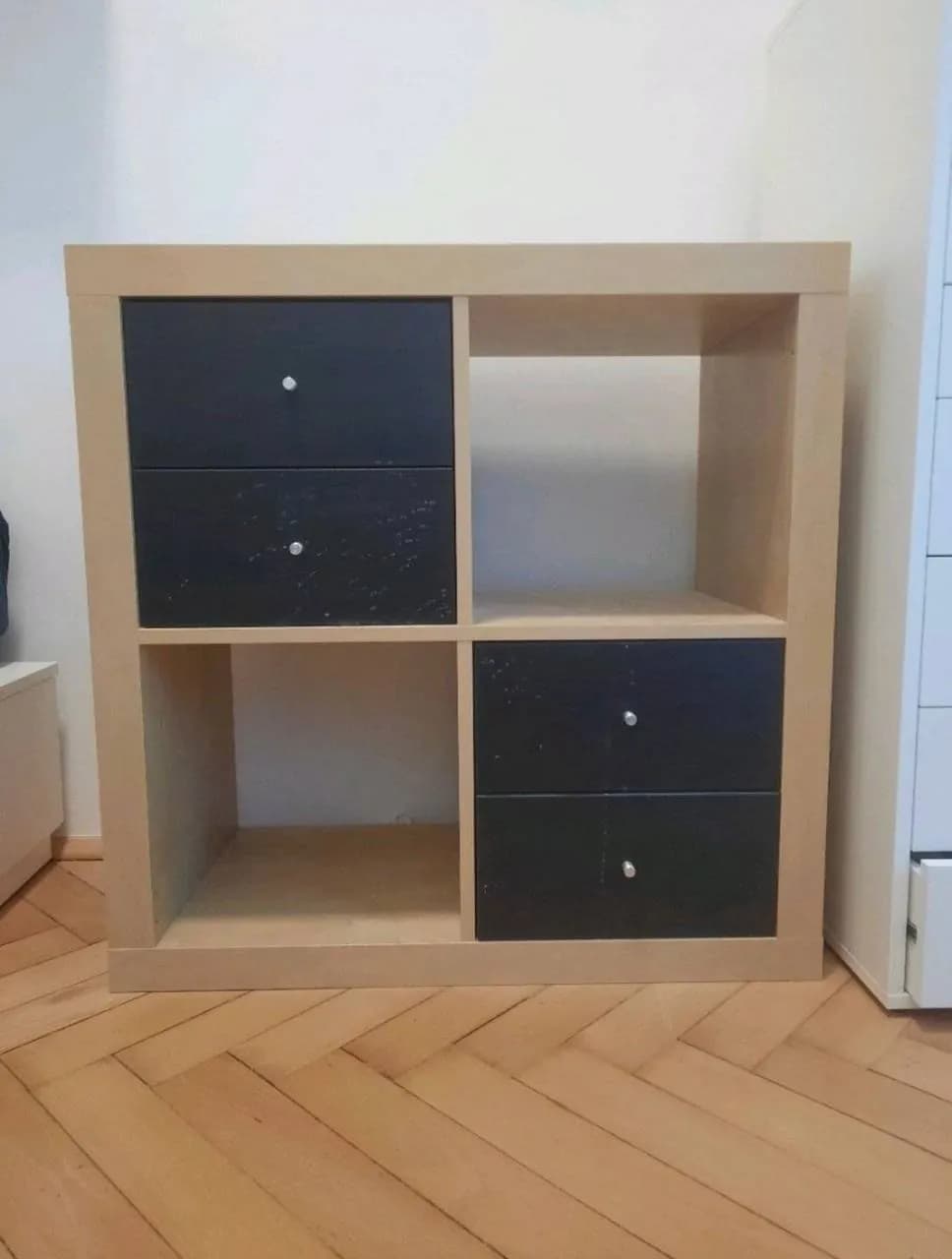Стеллаж IKEA Kallax 2x2 с 4 ящиками