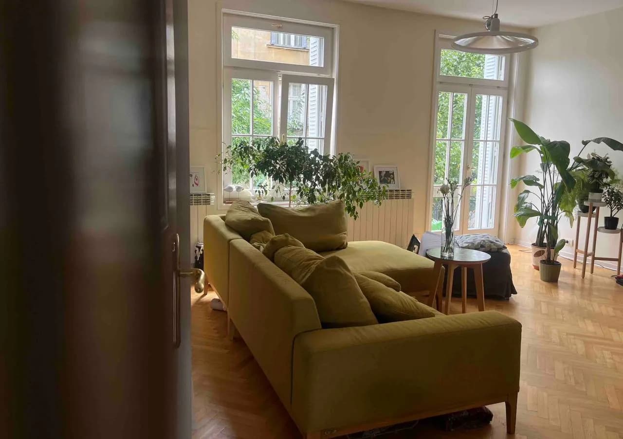 Квартира Врачар 80 кв м долгосрок 1300 евро