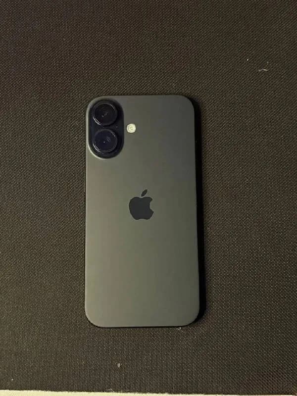 iPhone 16 128GB черный АКБ 90 Нови Сад