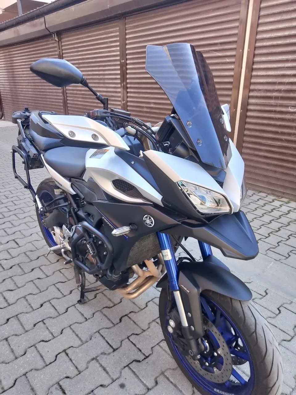 Мотоцикл Yamaha Tracer 900 2016