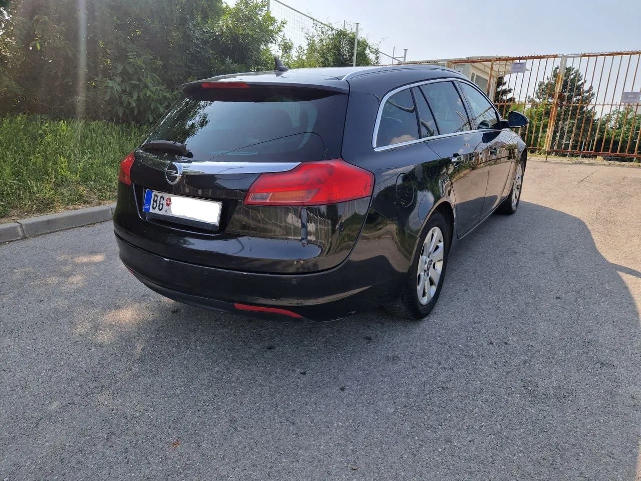 Opel Insignia 2.0 дизель 2013 автомат