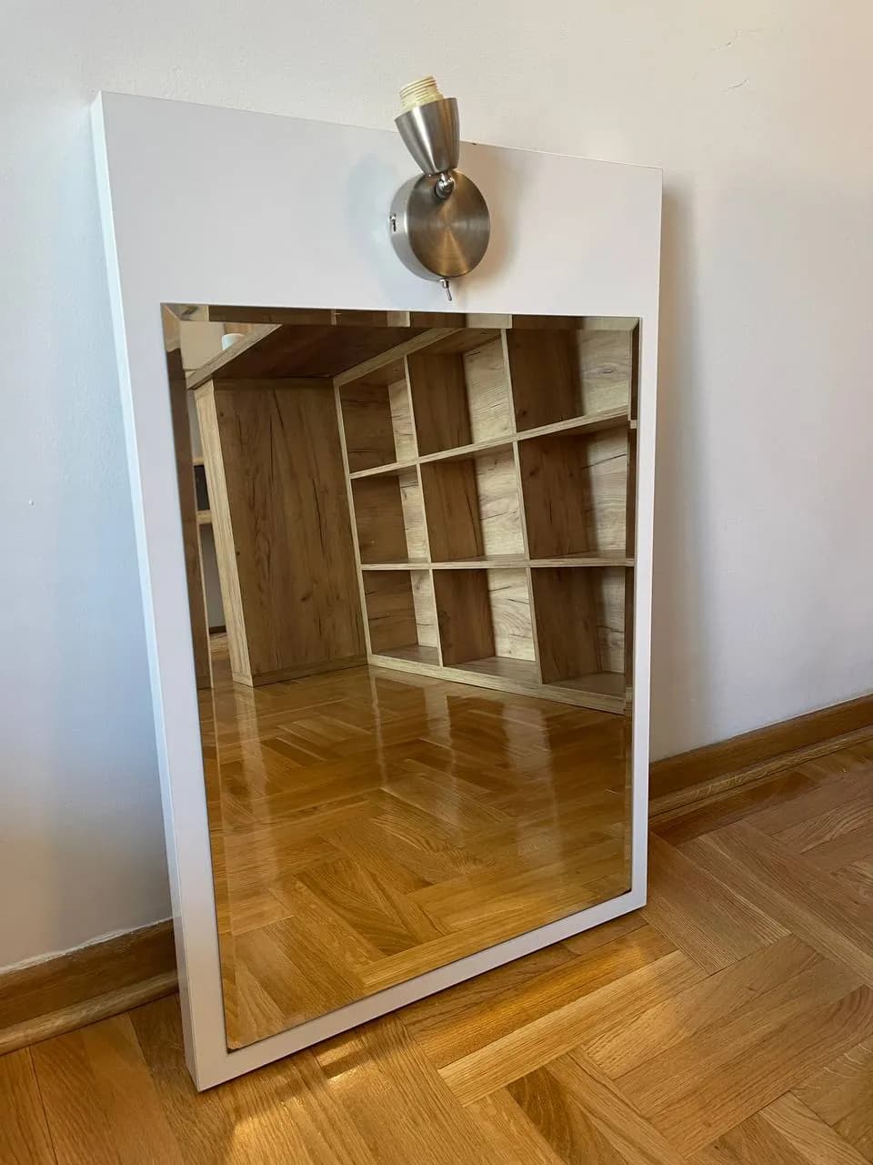 Зеркало настенное