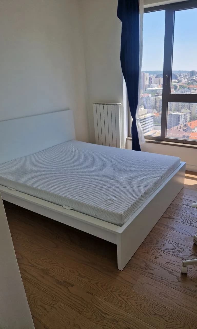 Кровать IKEA Malm с матрасом 160x200