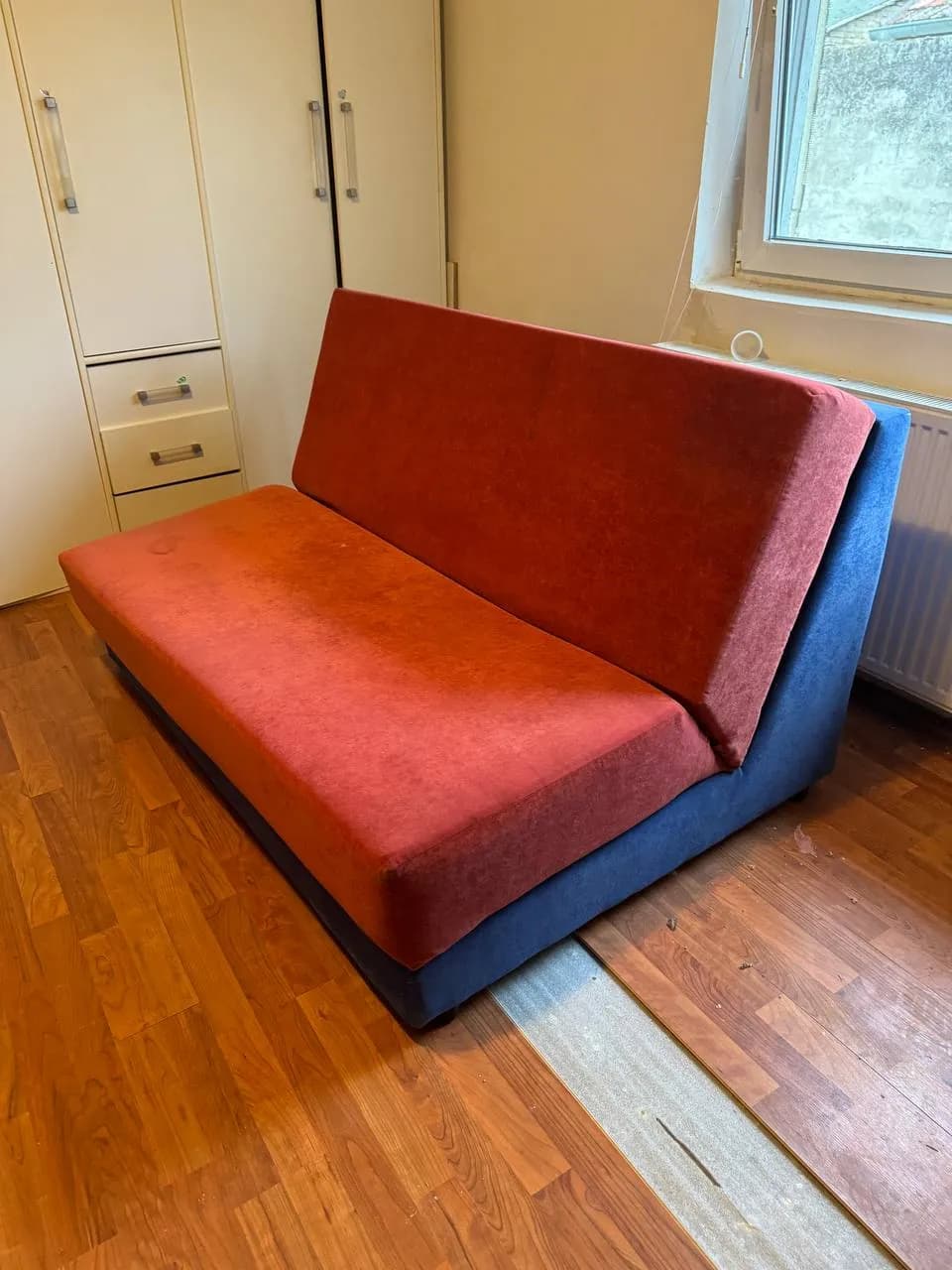 Диван 140x100