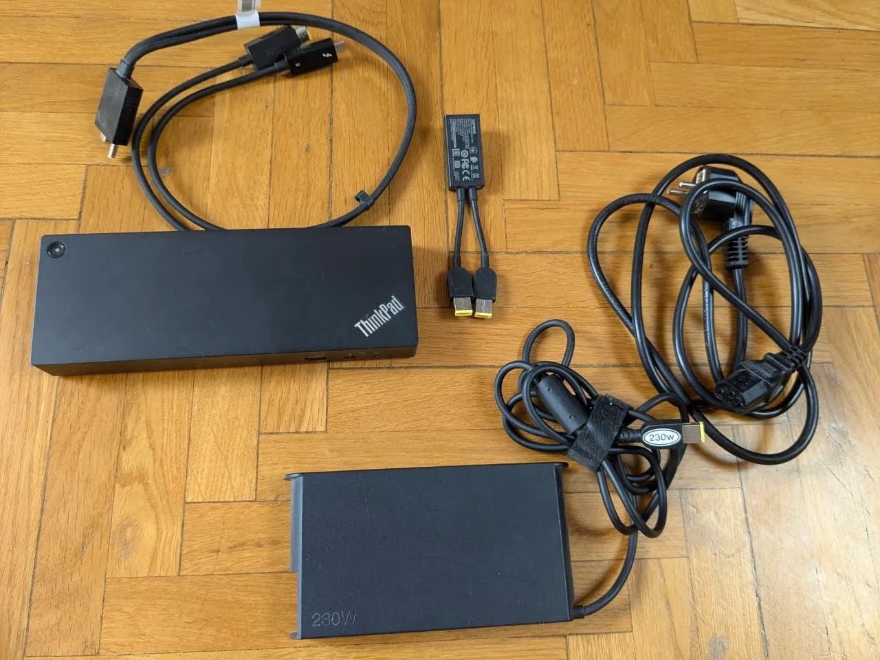 Док-станция Lenovo ThinkPad Thunderbolt 3
