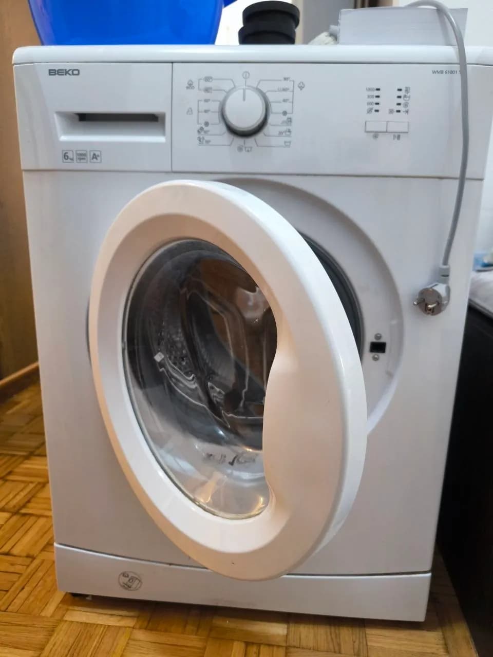 Стиральная машина Beko WMB 61001