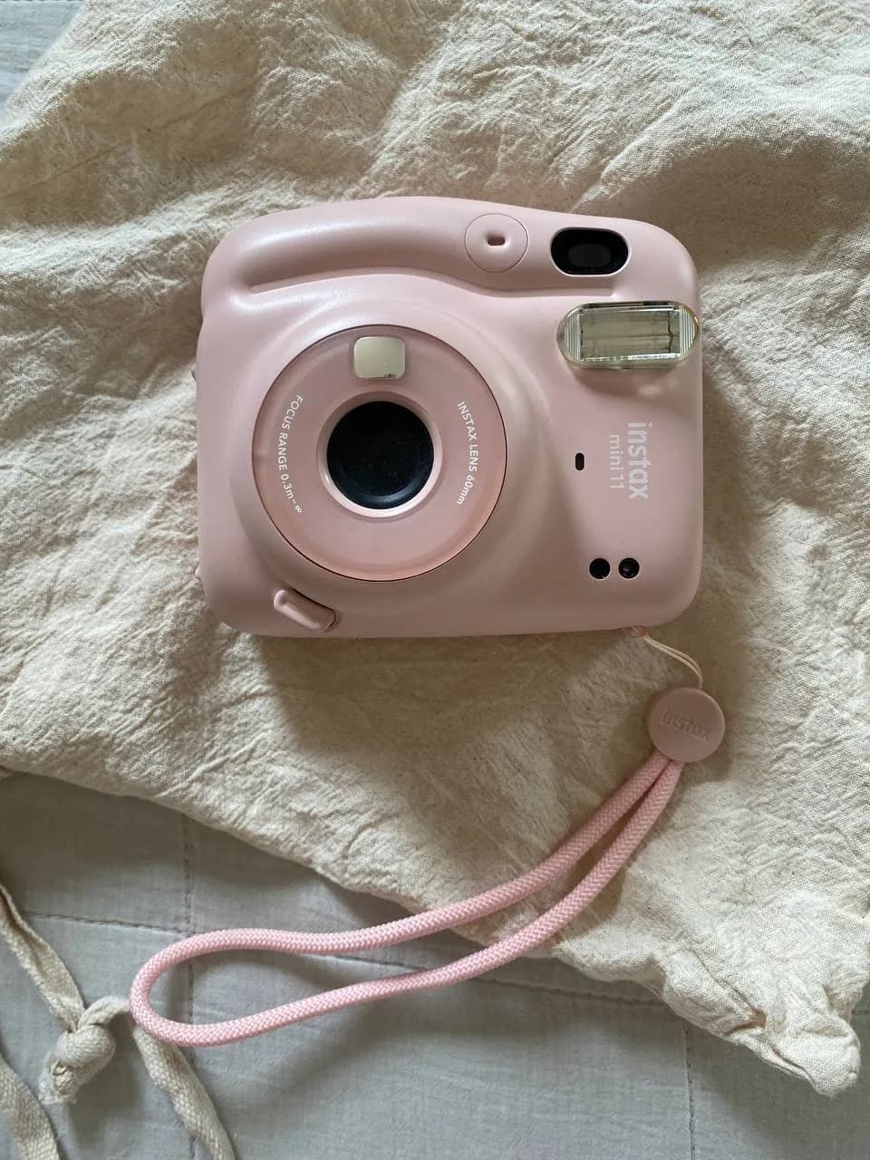 Фотоаппарат Fujifilm Instax Mini 11