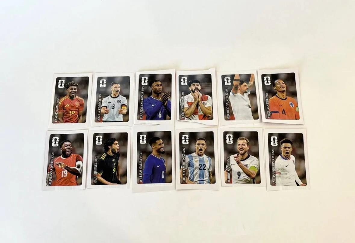 Наклейки Panini World Cup 2026 полный сет