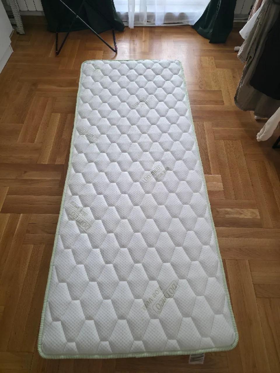 Матрас Dormeo Aloe Vera Memory 80x200