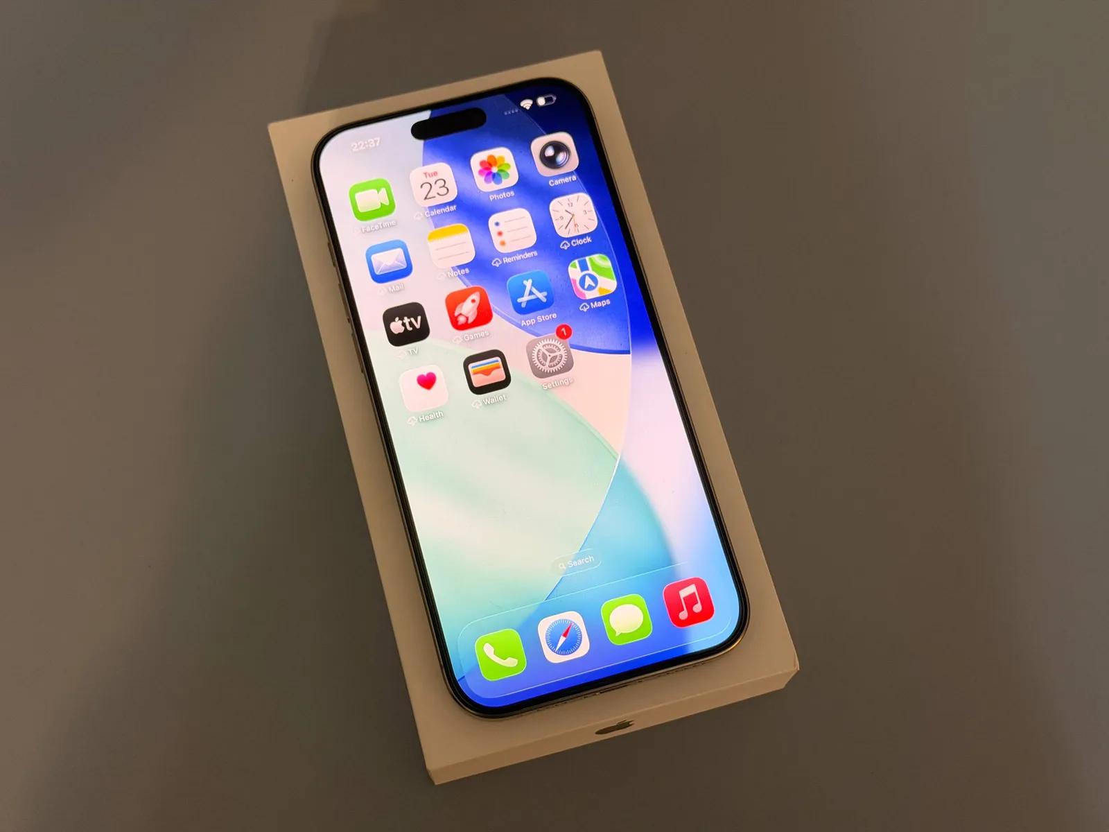 iPhone 16 Pro Max 256GB Нови-Сад 770€