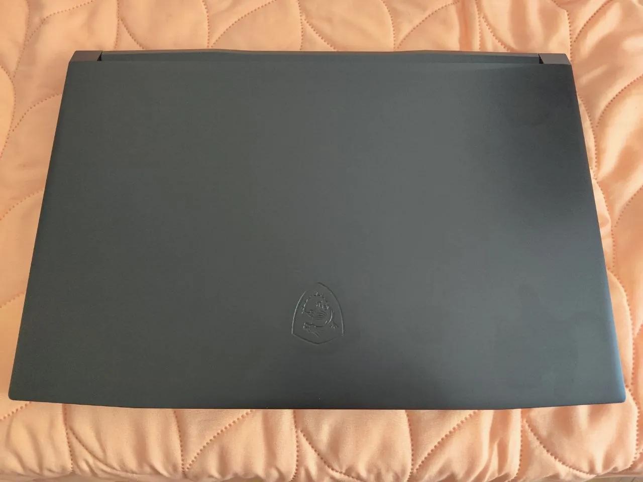 Ноутбук MSI Katana GF76 RTX 3050 17.3