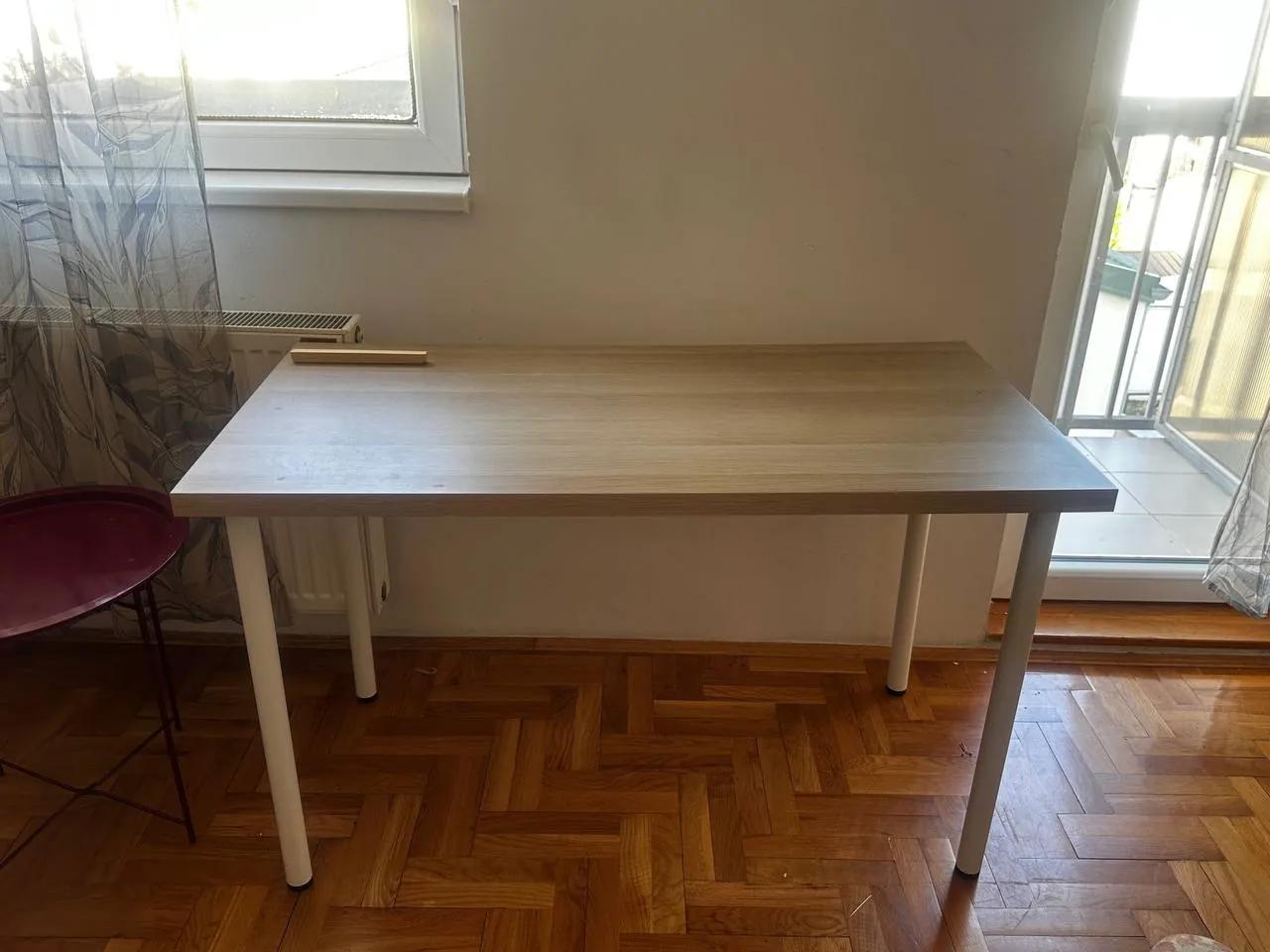 Рабочий стол, IKEA.