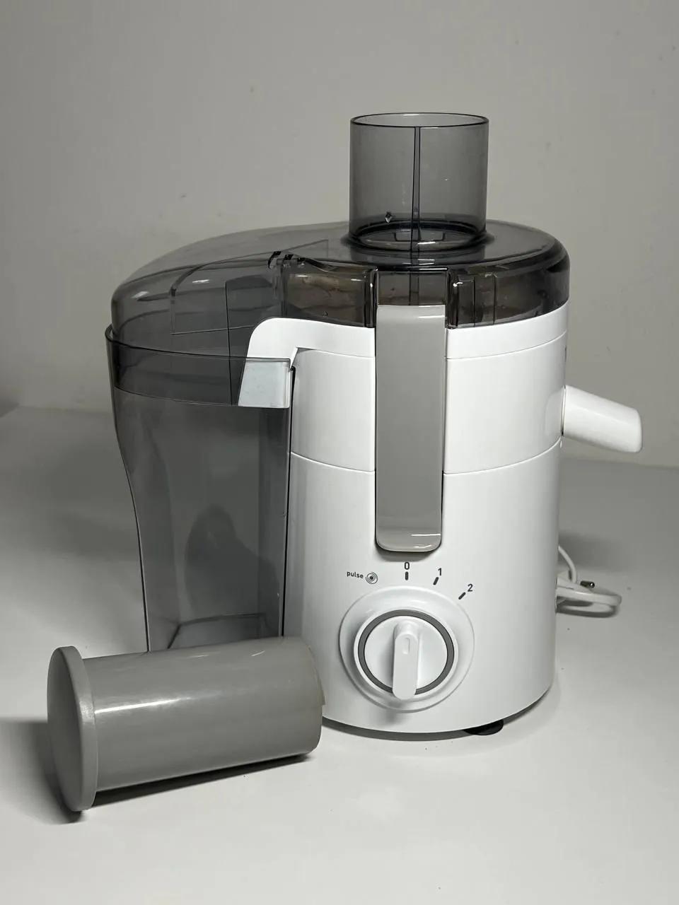 Соковыжималка Tefal Frutelia+ ZE3701