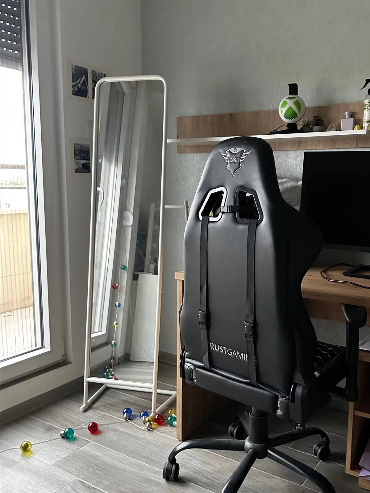 Зеркало напольное IKEA KNAPPER 160см Нови-Сад