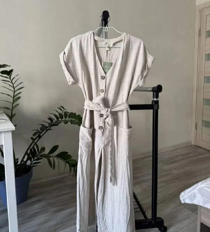 Льняной комбинезон H&M и платье MANGO