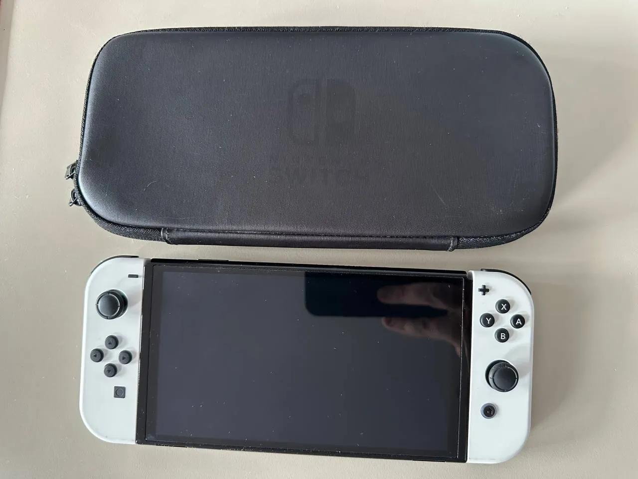 Nintendo Switch OLED White полный комплект