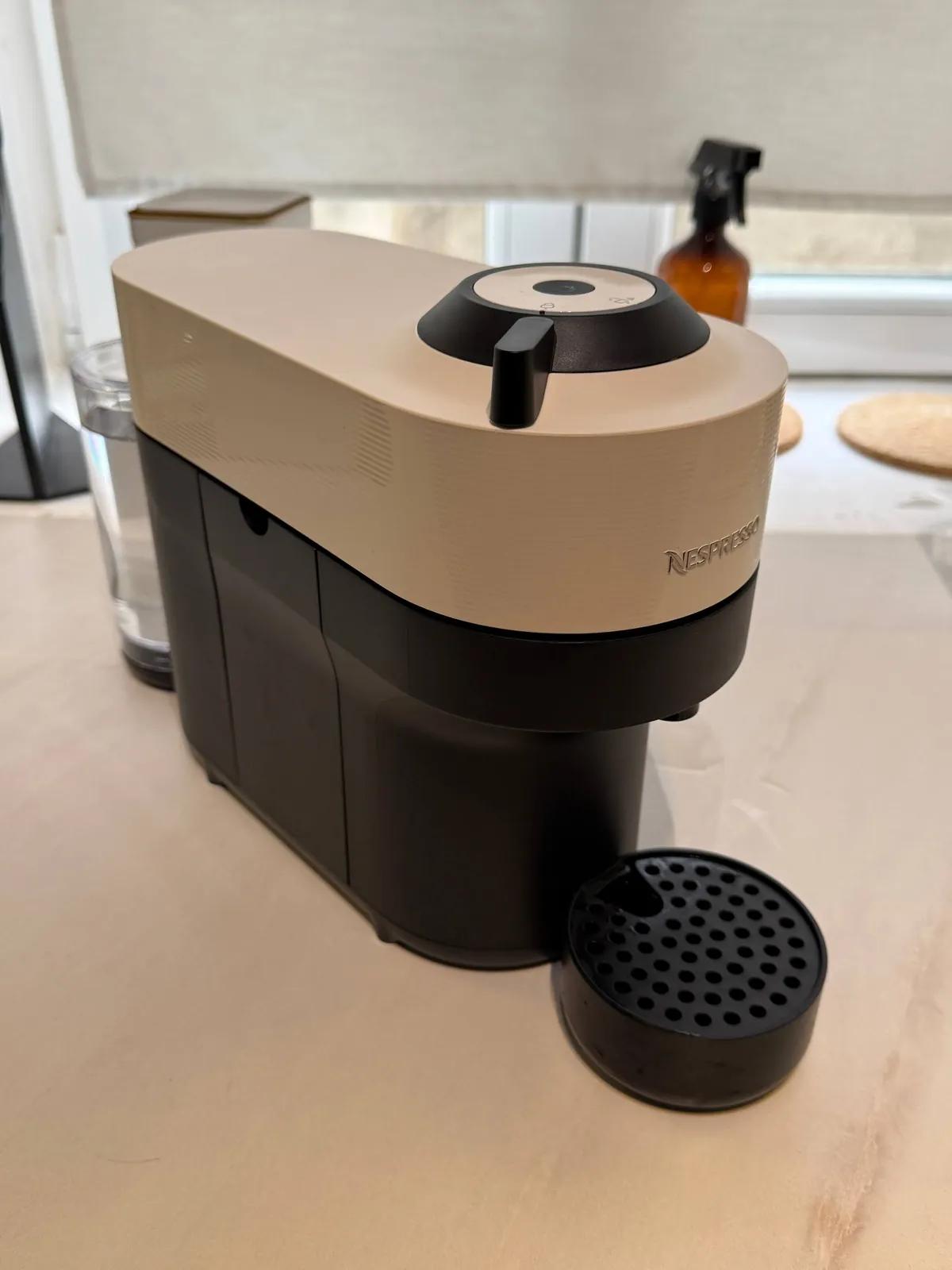 Кофемашина Nespresso Vertuo Pop белая с капсулами