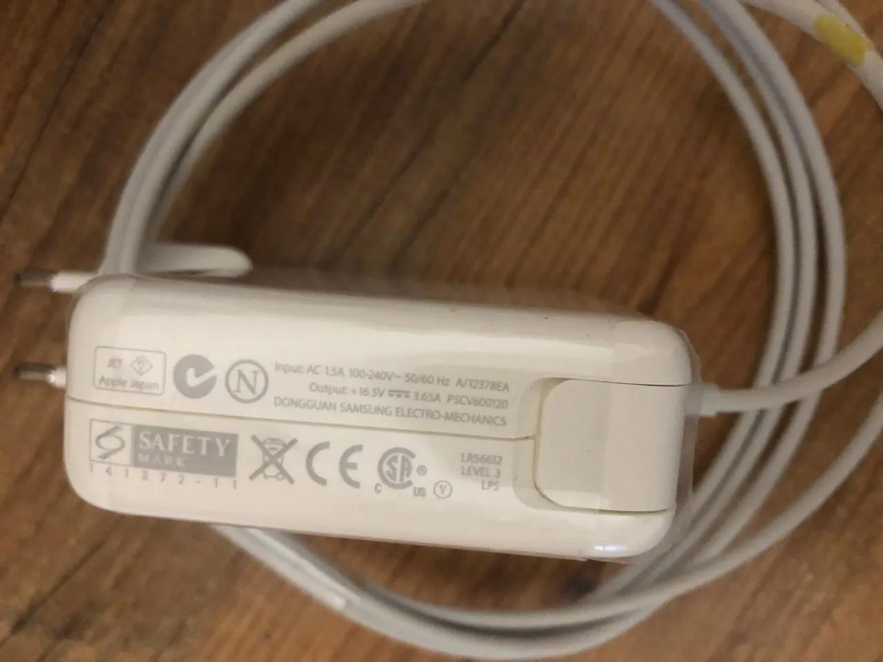 Зарядное Apple MagSafe 1 60Вт MacBook L-разъём