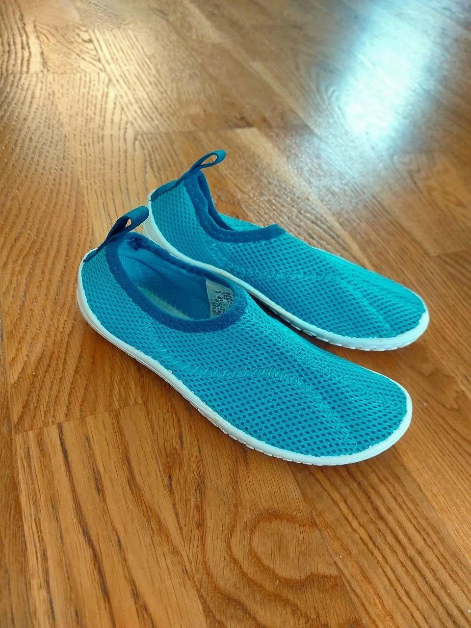 Аквашузы Decathlon размер 30-31 новые