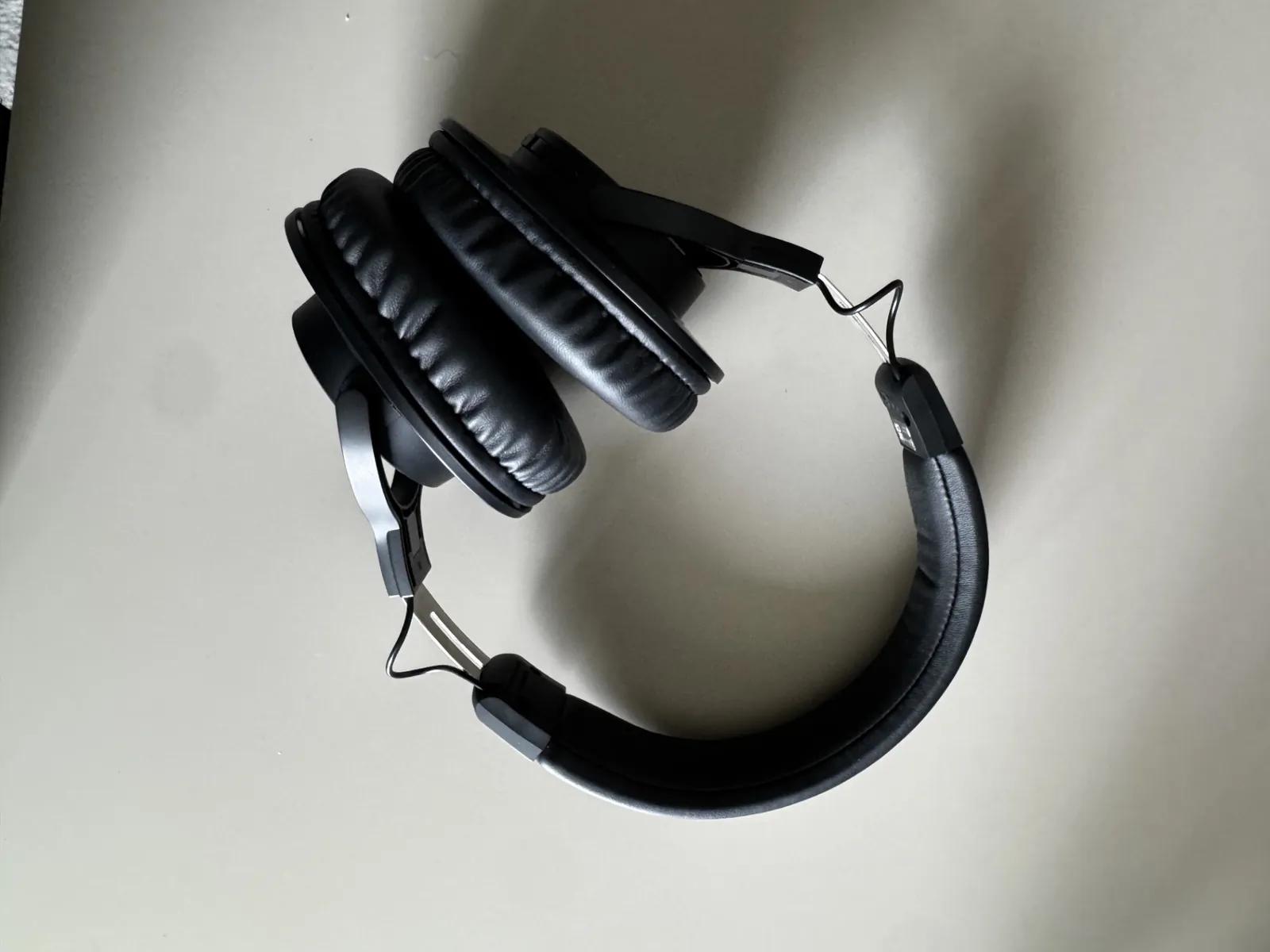 Наушники Audio-technica ATH-M20x