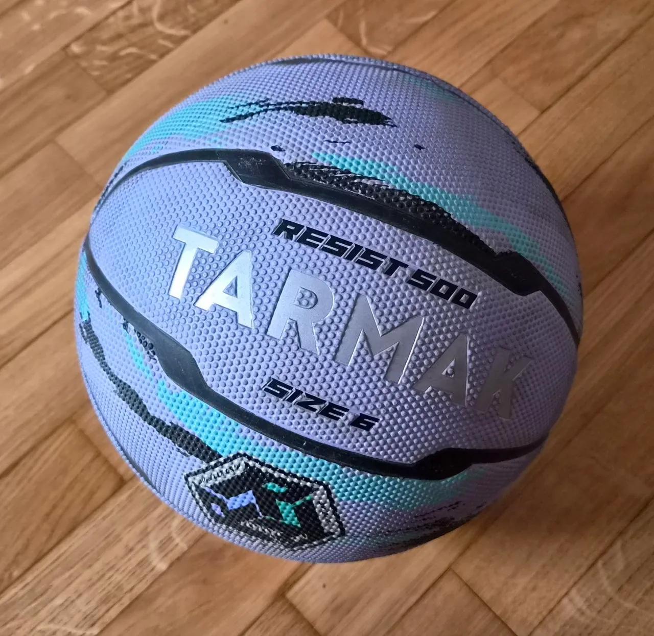 Баскетбольный мяч Tarmak размер 6 Decathlon