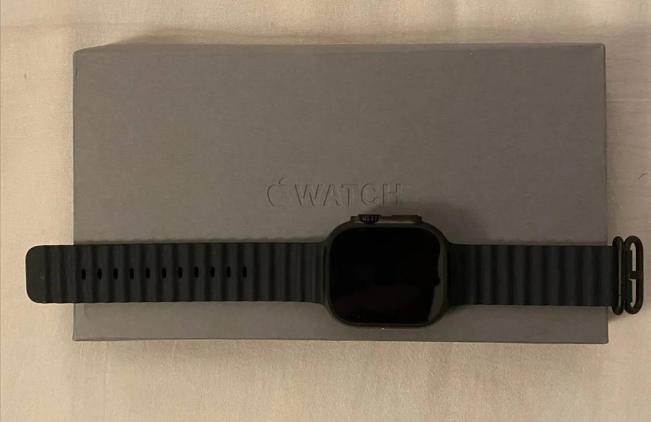 Apple Watch Ultra 2 49mm Titanium Black Ocean Band