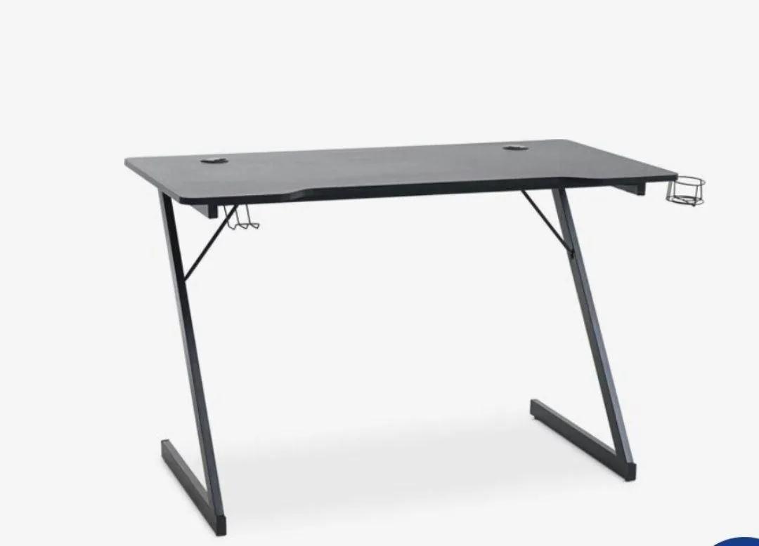 Геймерский стол Jysk Halsted 60x120 черный