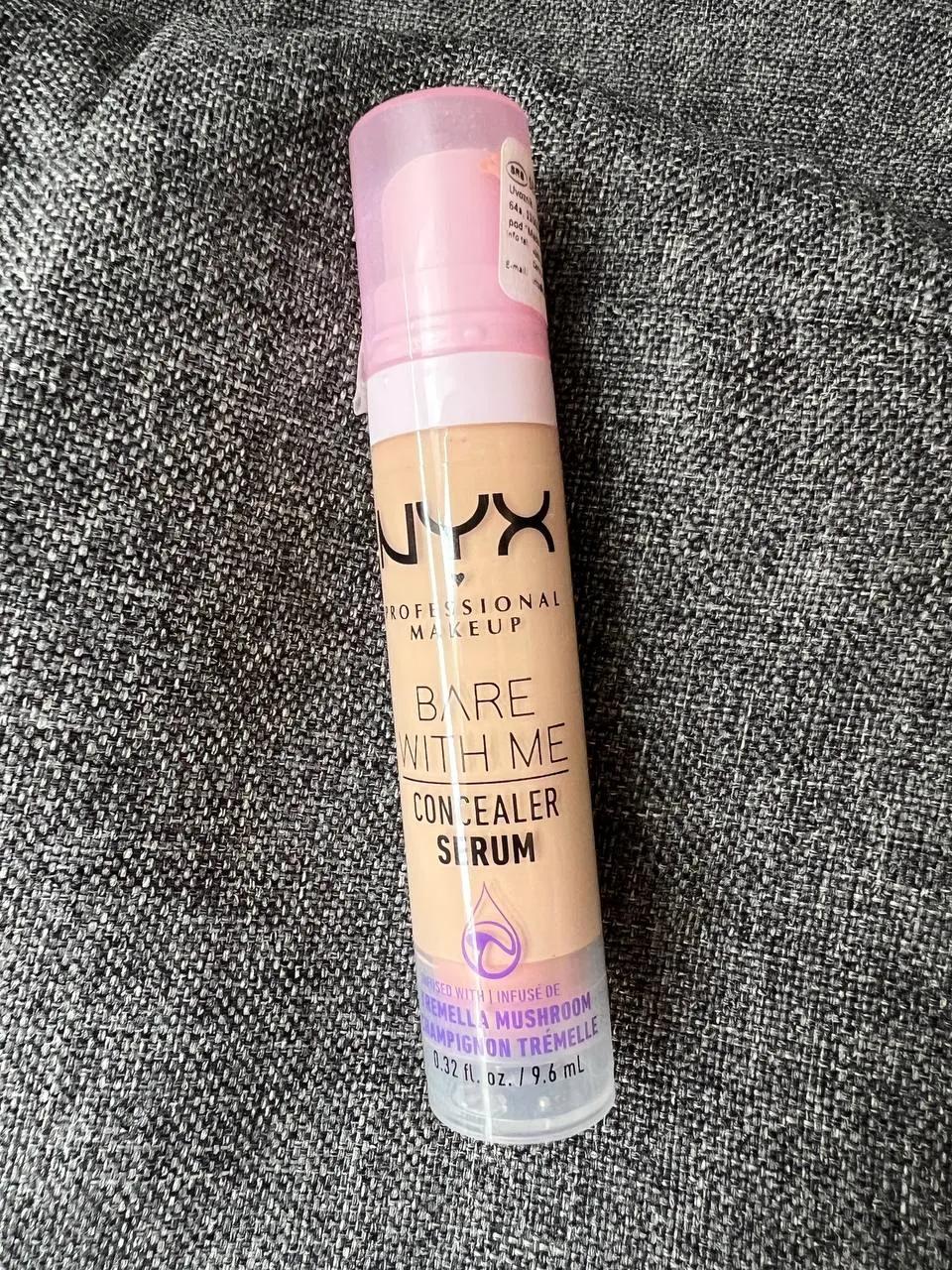 Консилер NYX vanilla почти новый