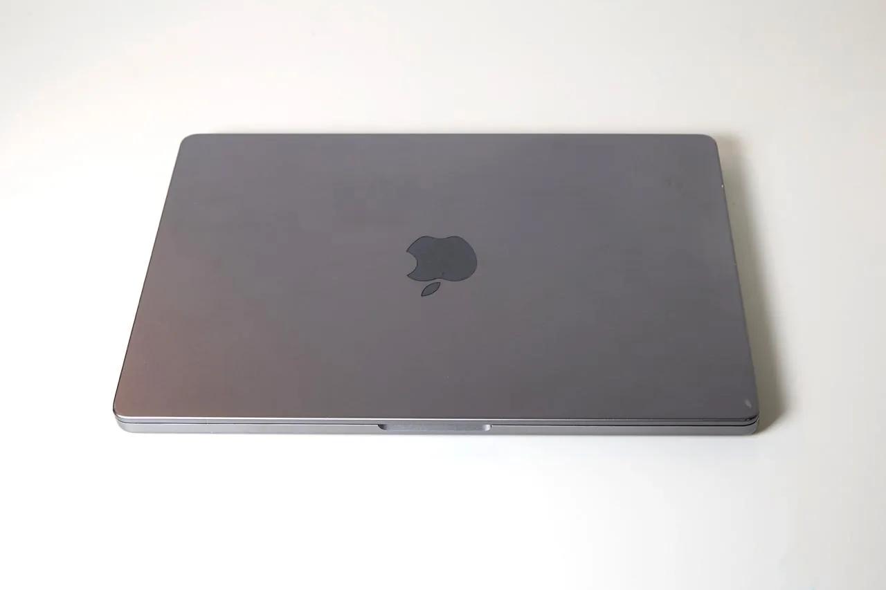 MacBook Pro 14 2021 M1 Pro 16GB