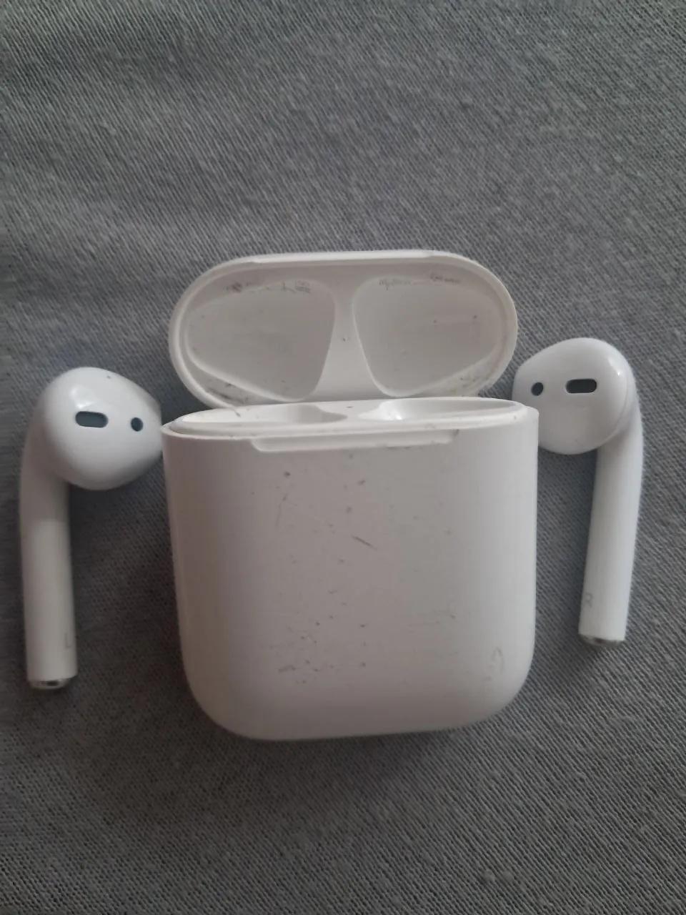 AirPods 2 Apple хорошее состояние