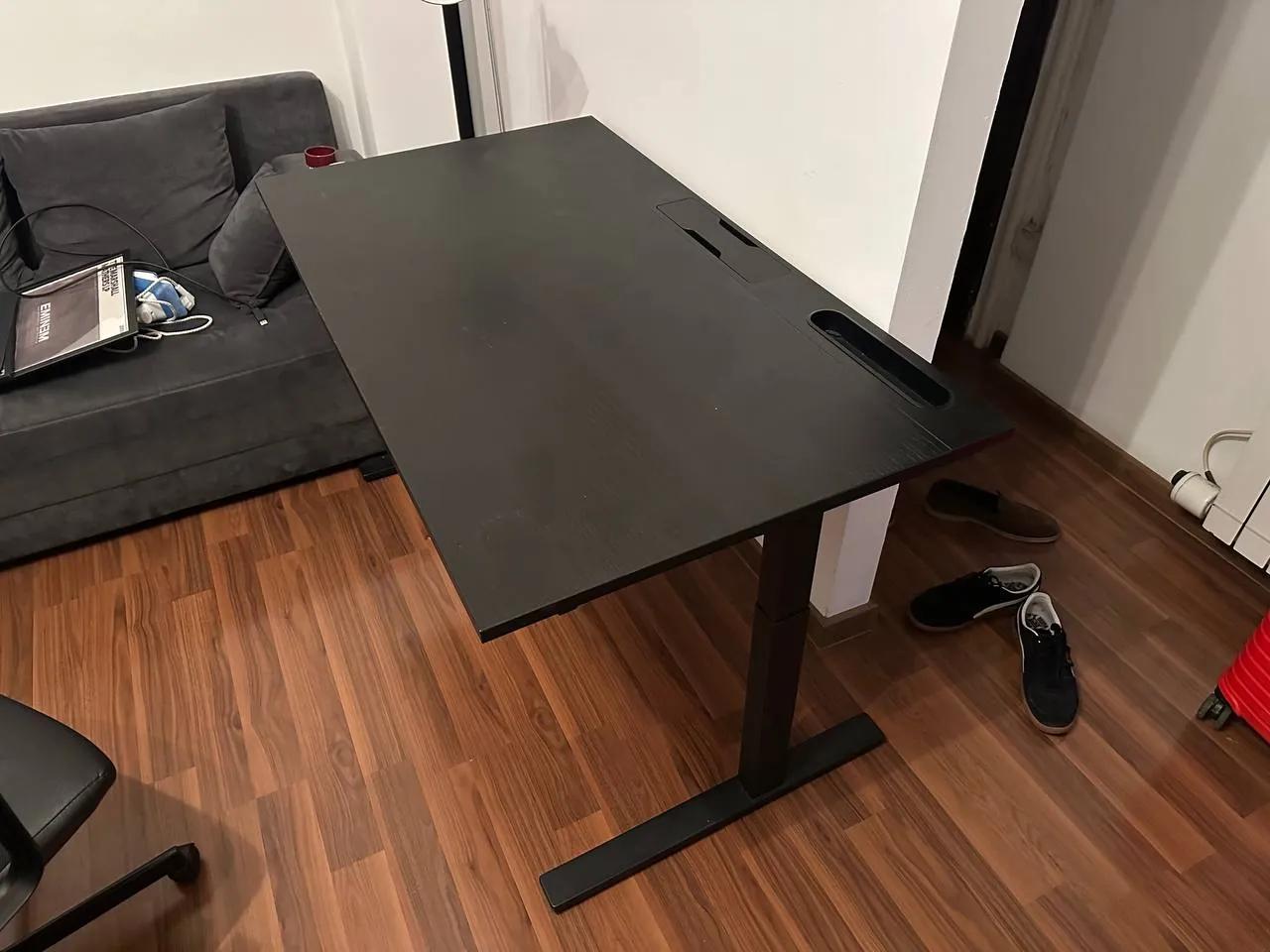 Стол IKEA MITTZON 140x80 см рабочий