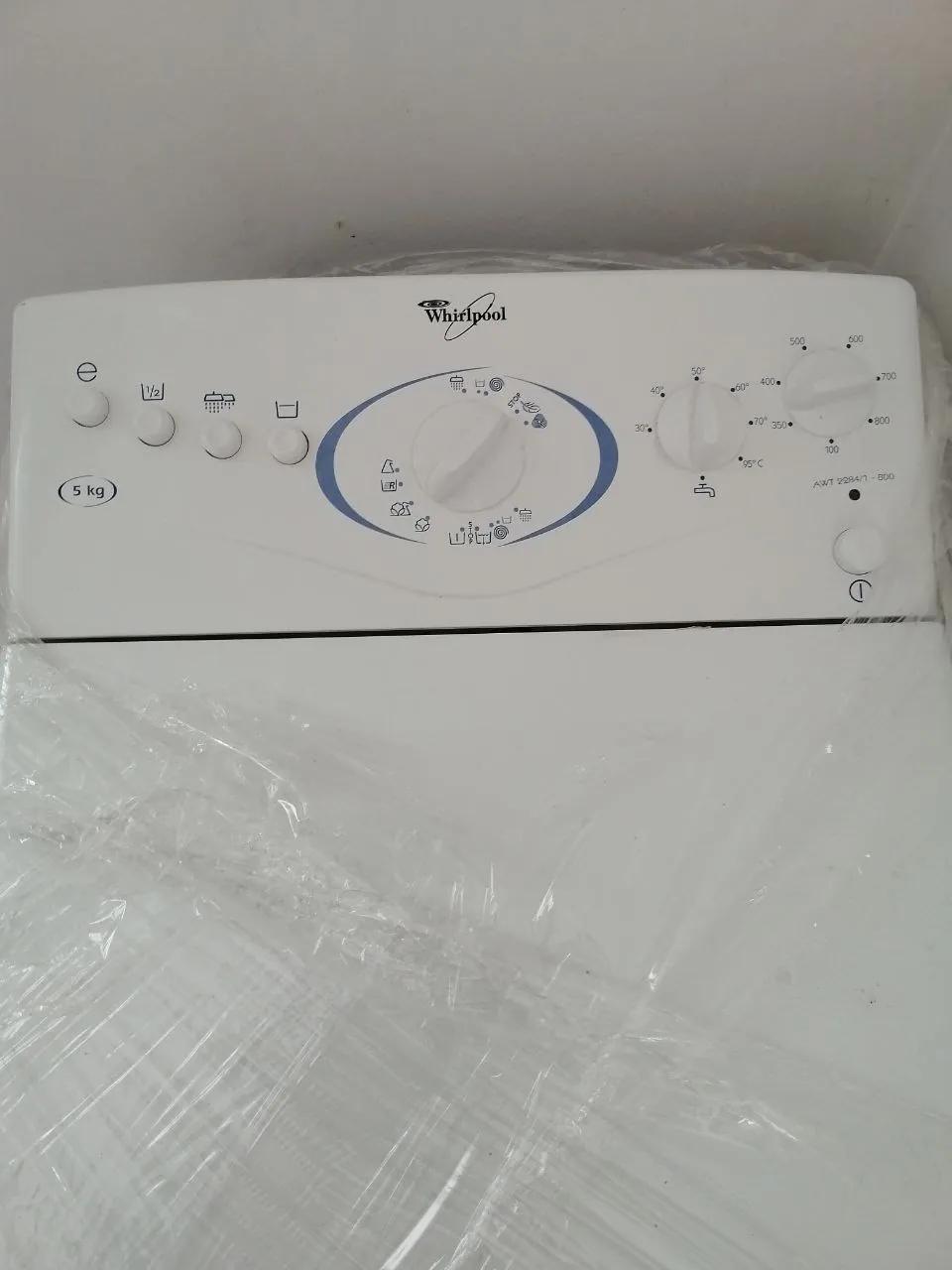 Стиральная машина Whirlpool 5 кг вертикальная