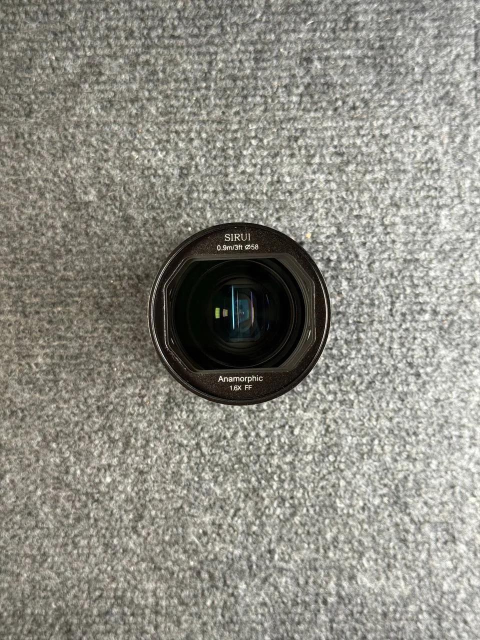 Объектив SIRUI 35mm T2.9 Anamorphic Canon RF