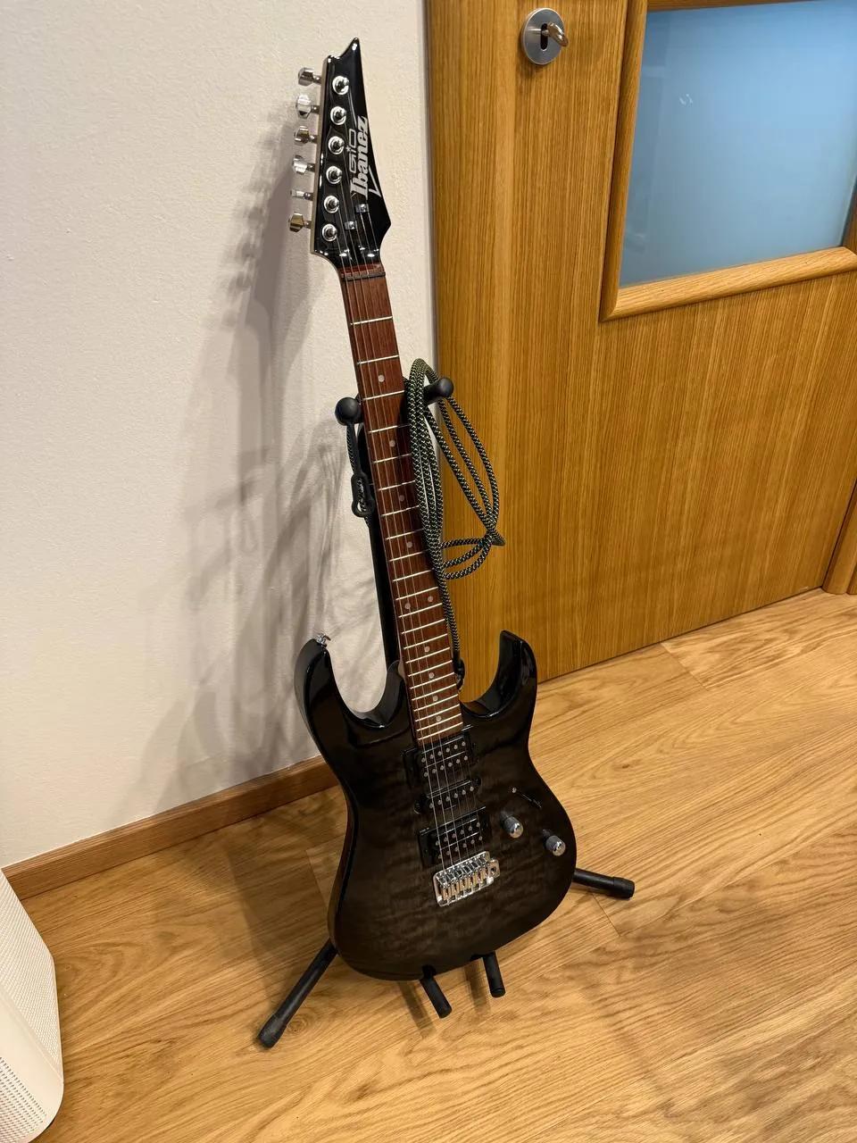 Гитара Ibanez GRX70QA с аксессуарами