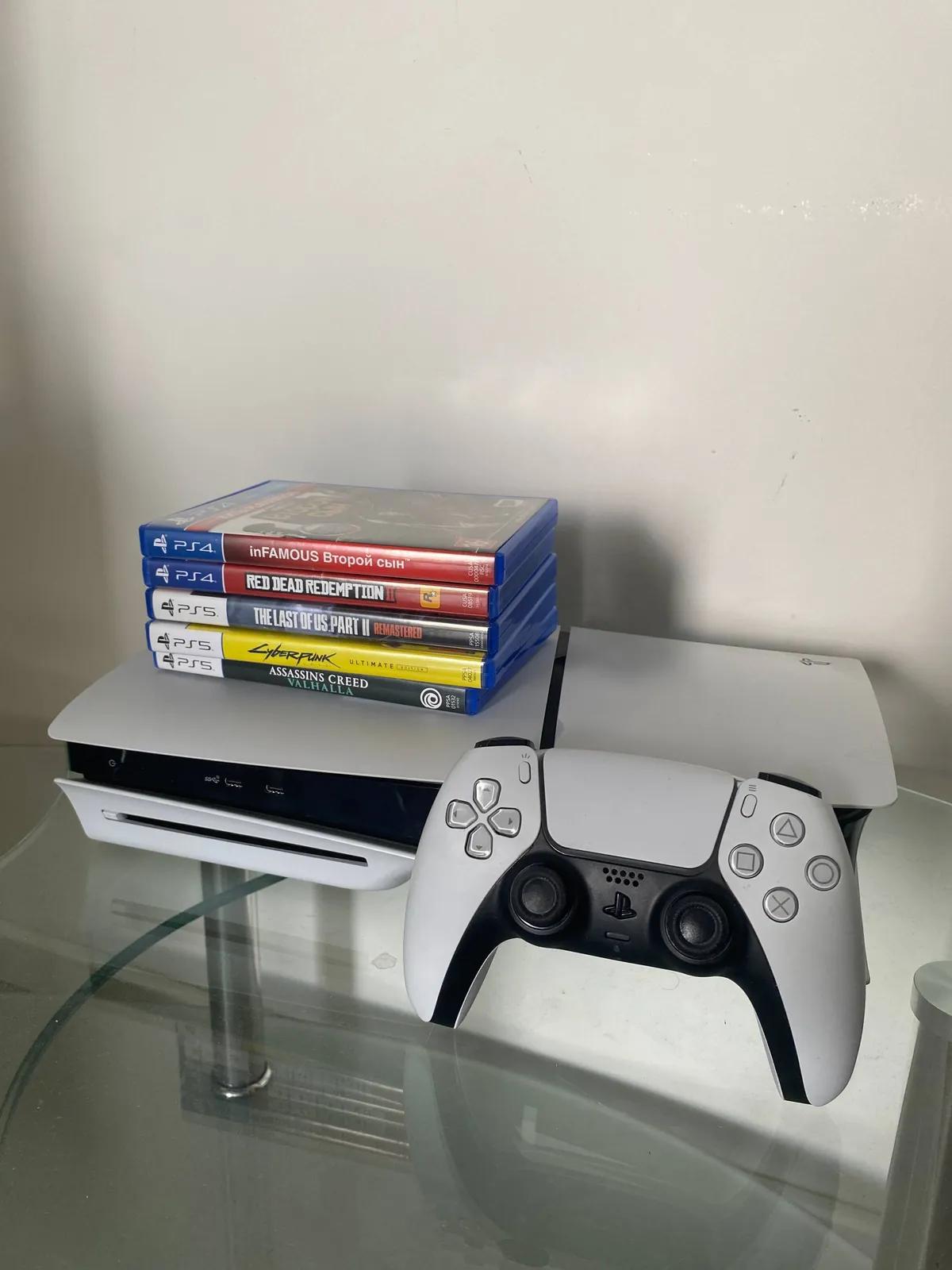 PlayStation 5 Slim с 5 играми