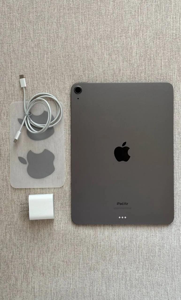 iPad Air 5 M1 64GB Wi-Fi Space Gray
