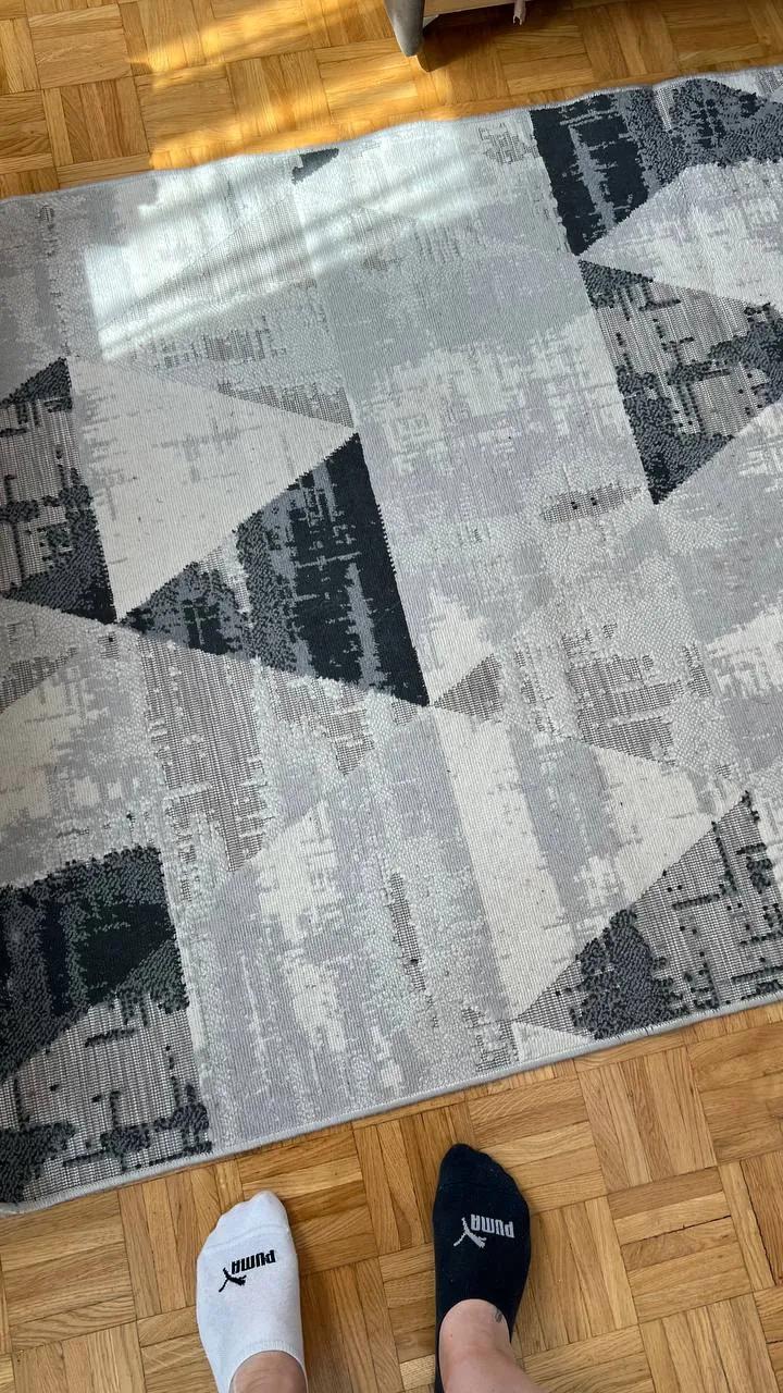 Ковёр серый геометрический узор 130×170 см