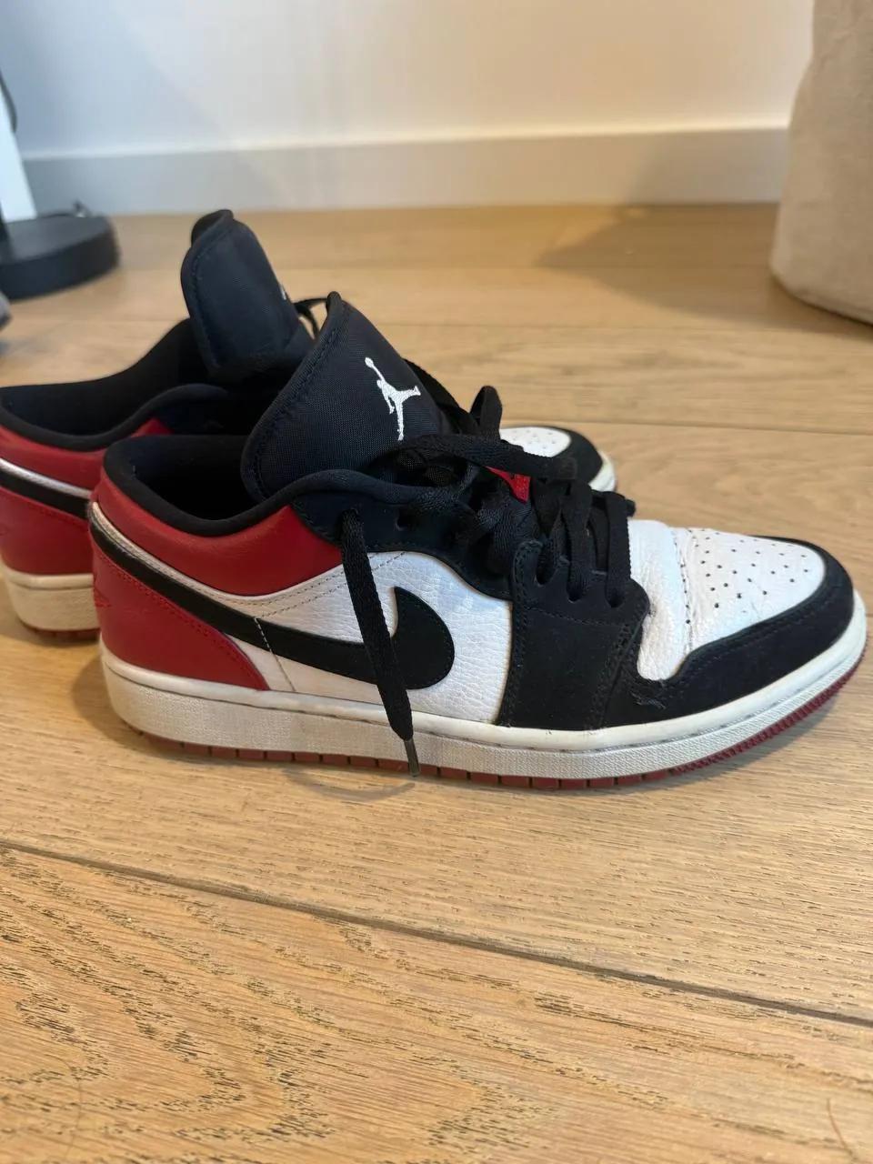 Nike Air Jordan 1 Low размер 42
