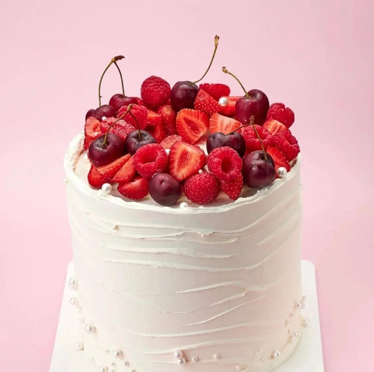 Торты и десерты кондитерская FAVRE CAKE Белград