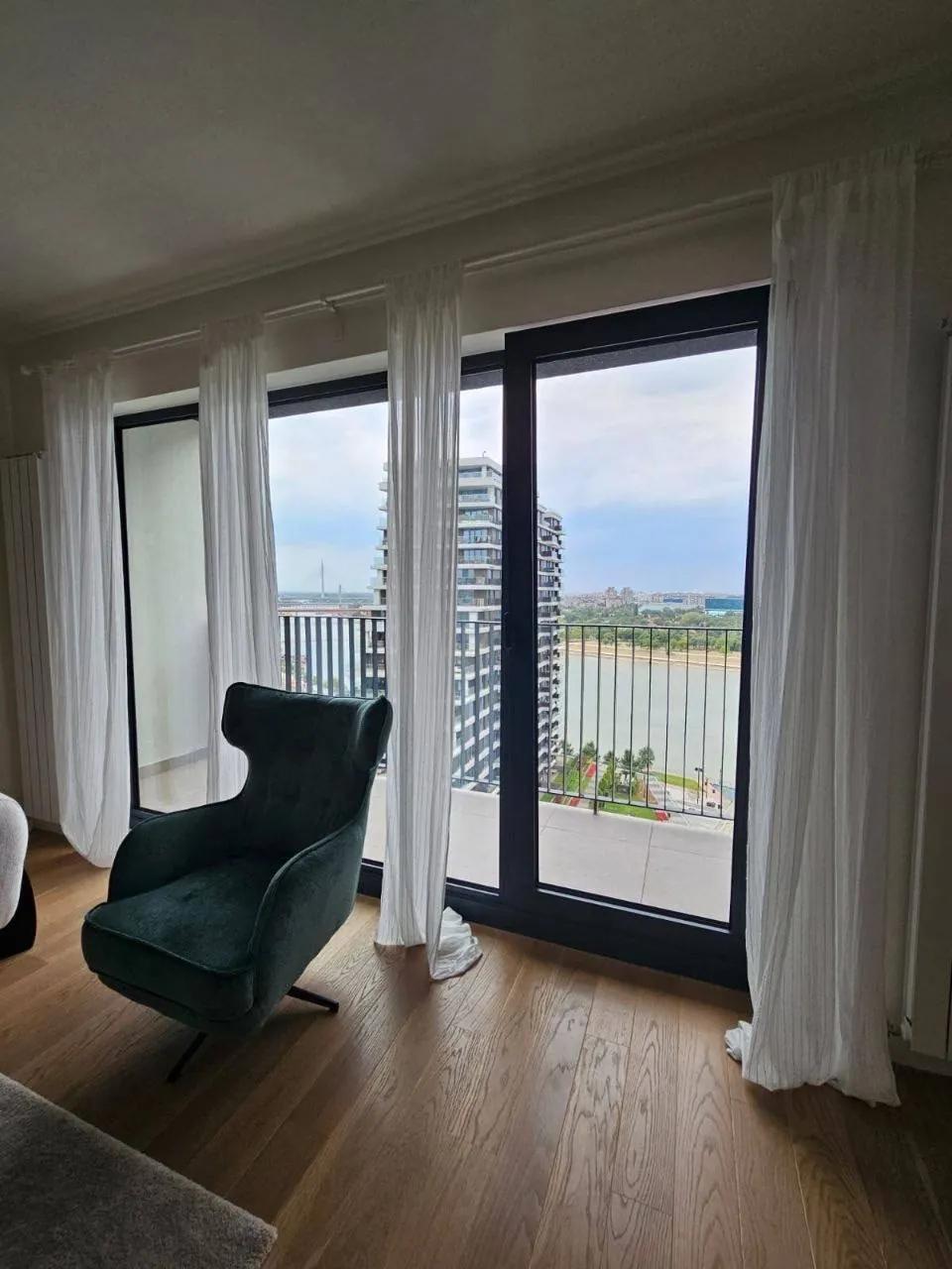 Аренда квартиры 3к Waterfront BW Terra 80м² 1600 EUR