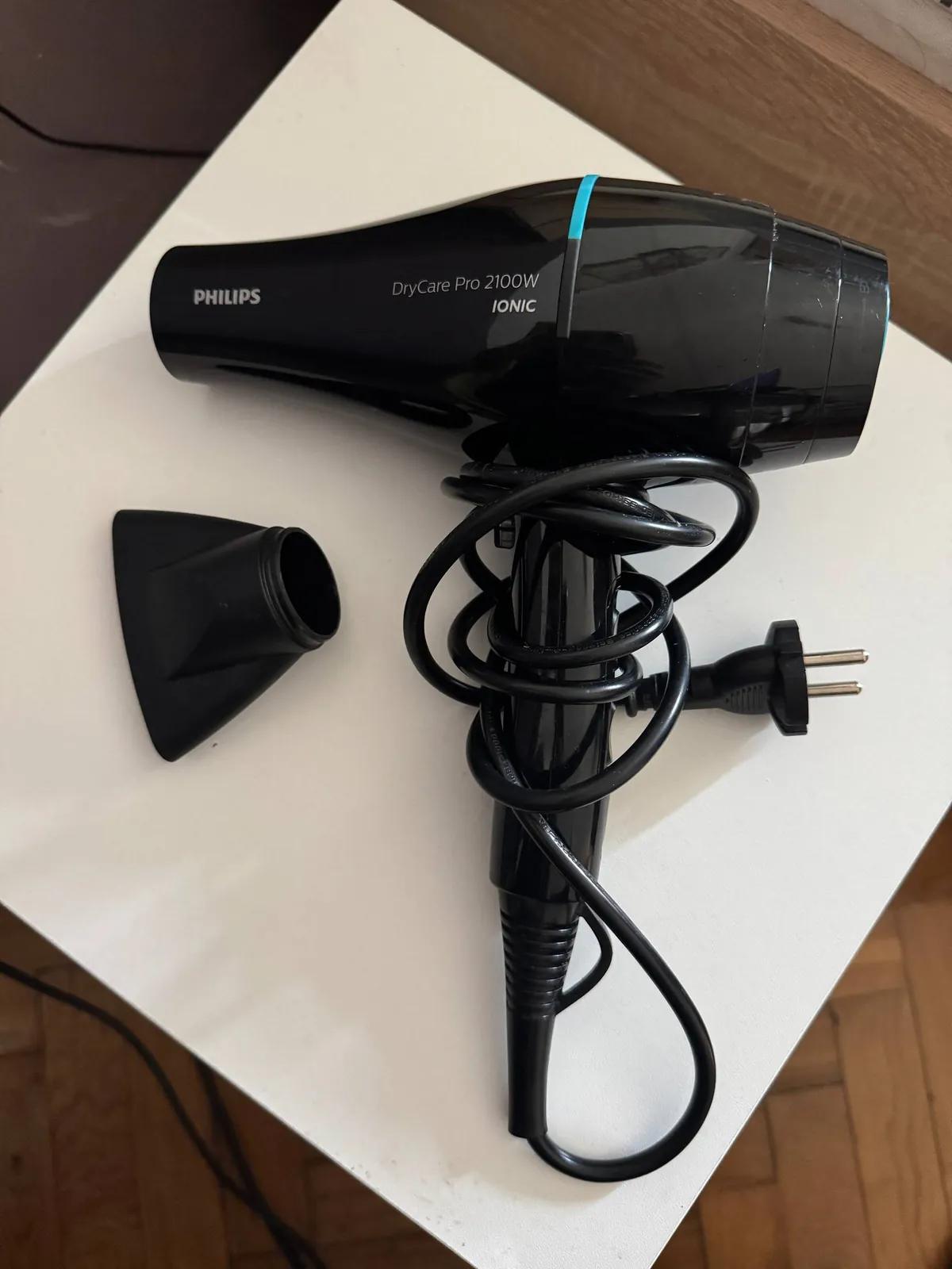 Фен Philips Dry Care Pro б/у