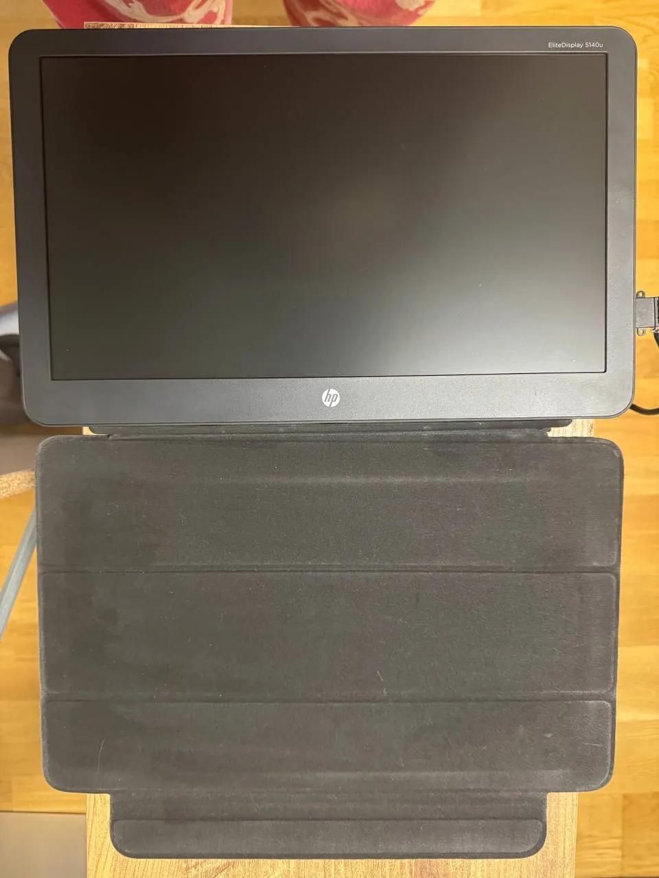 Мобильный монитор HP портативный б/у