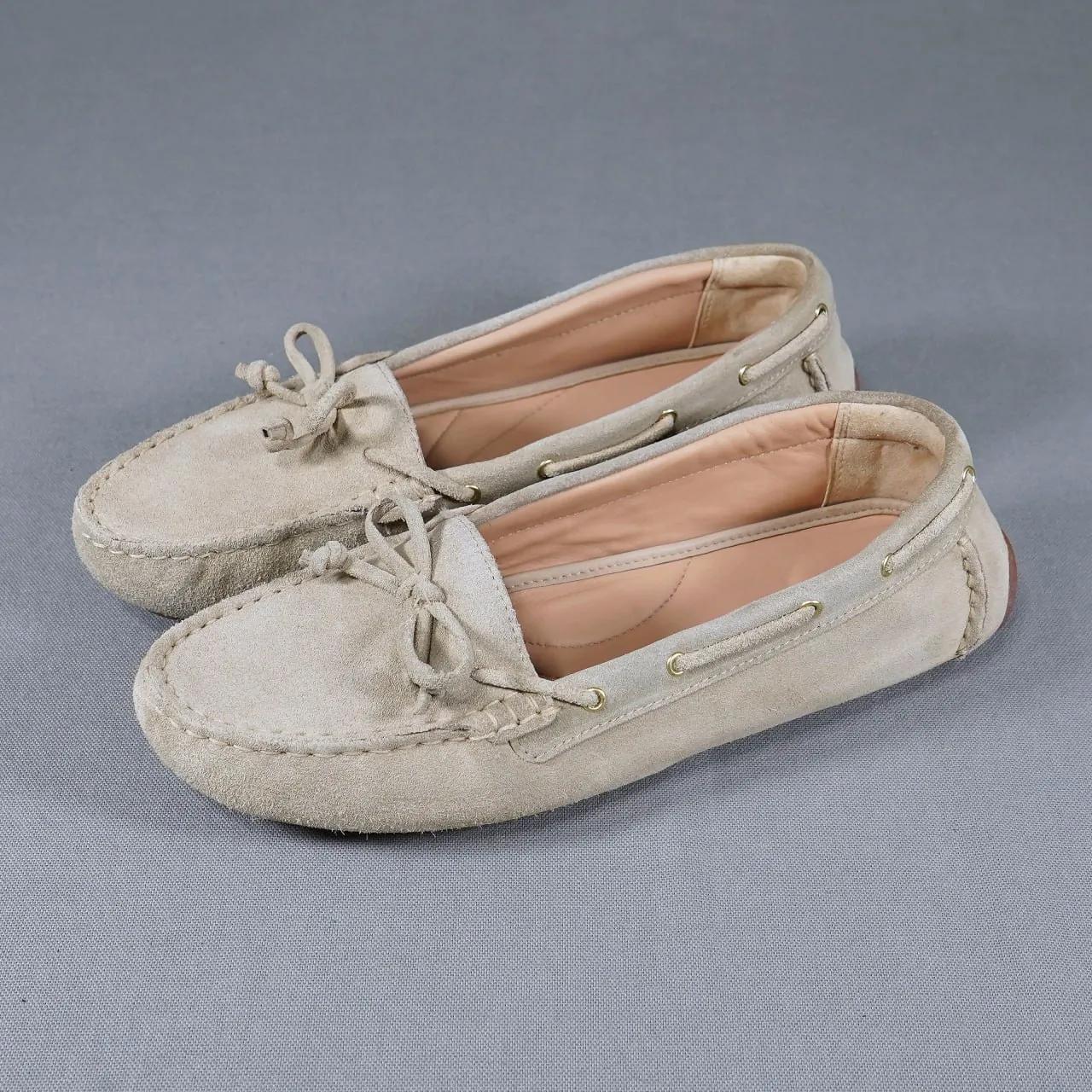 Женская одежда и мокасины Clarks Bogner