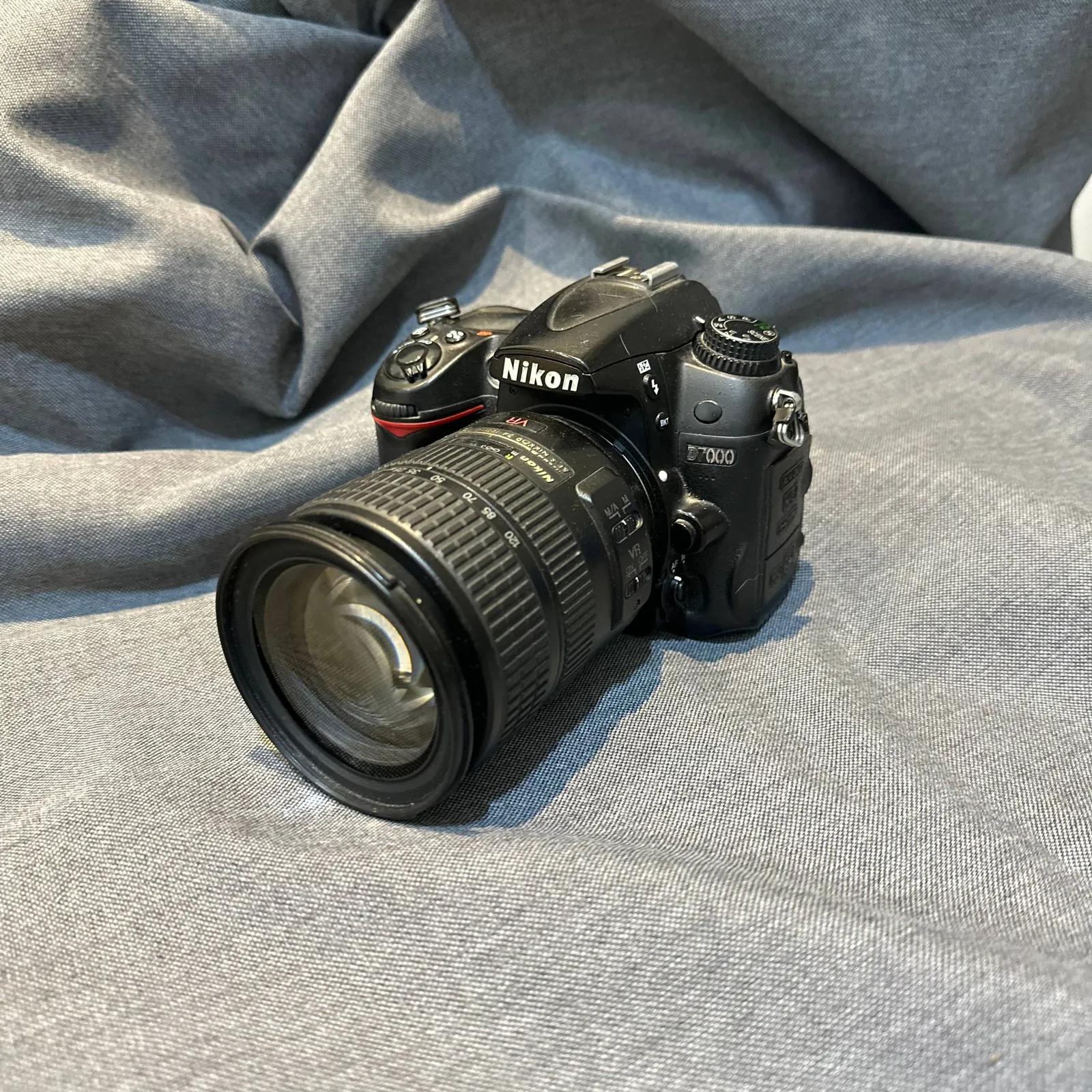Nikon D7000 зеркальный фотоаппарат комплект
