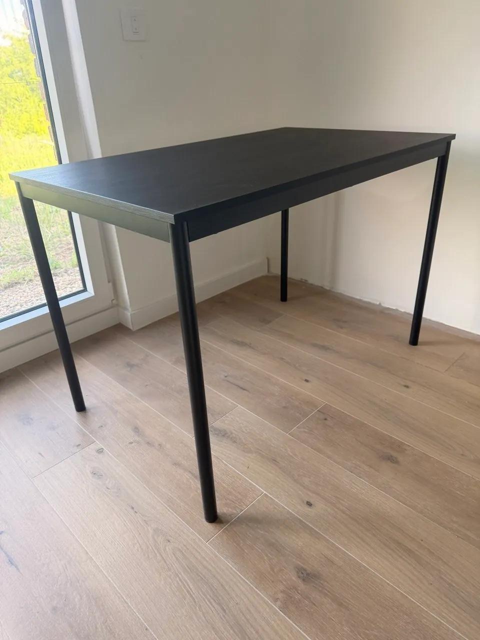 Стол IKEA SANDSBERG новый чёрный Белград