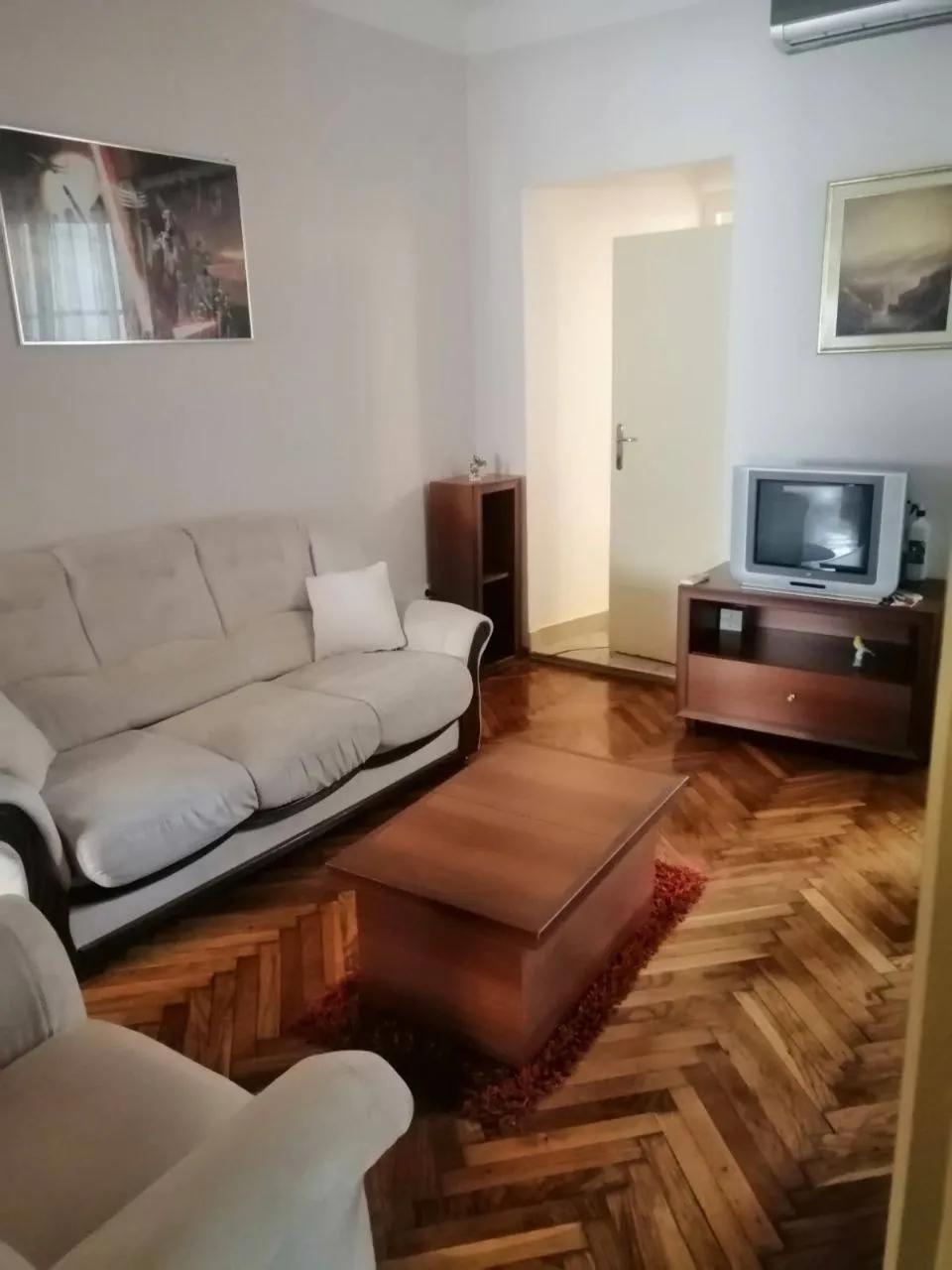 Квартира 3к Палилула 70 м2 650 EUR
