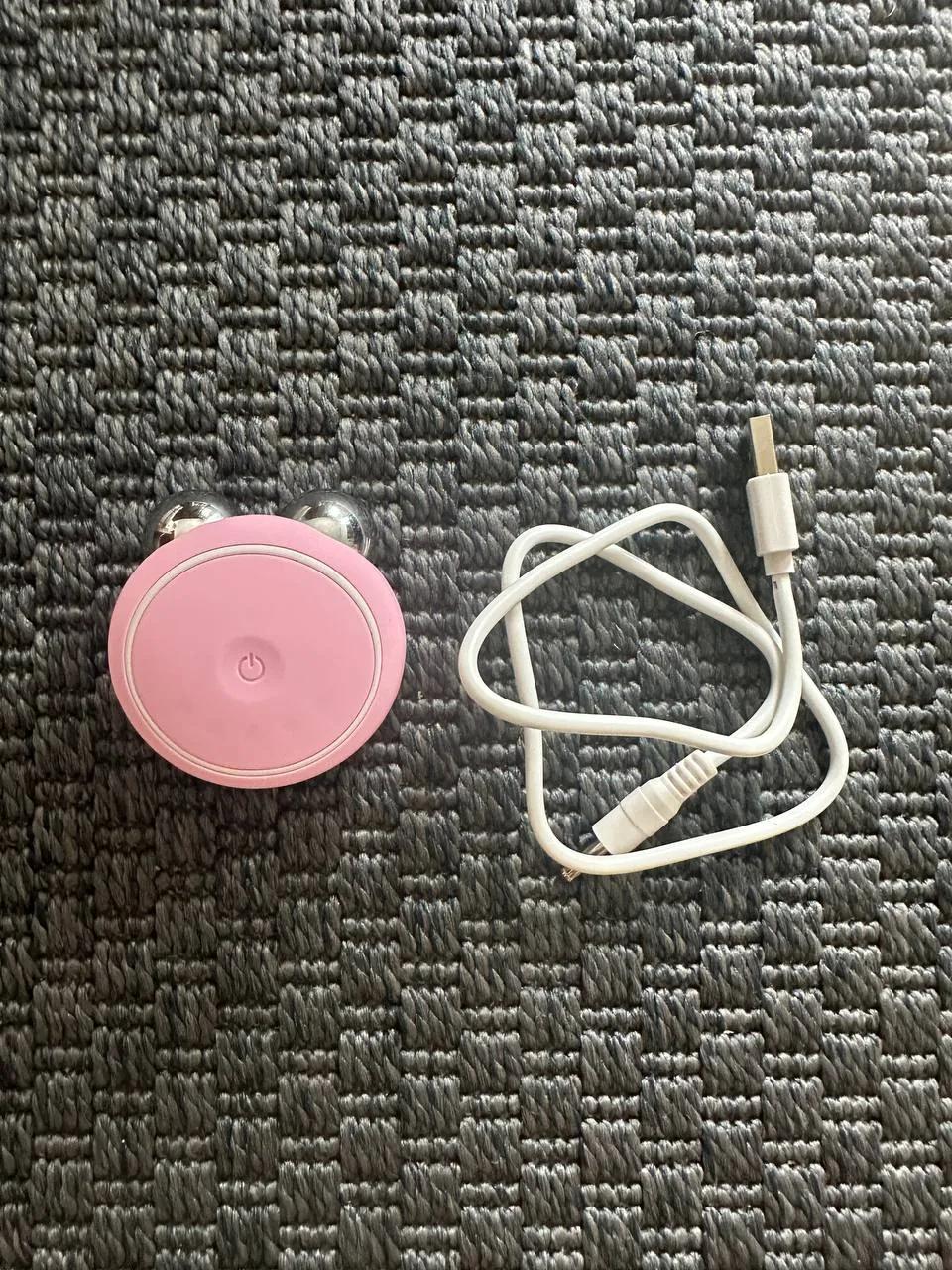 FOREO BEAR mini микротоковый массажер