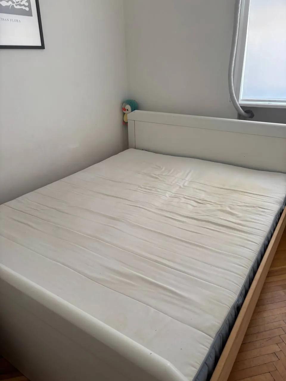 Матрас IKEA VESTERÖY 160x200 отдам даром