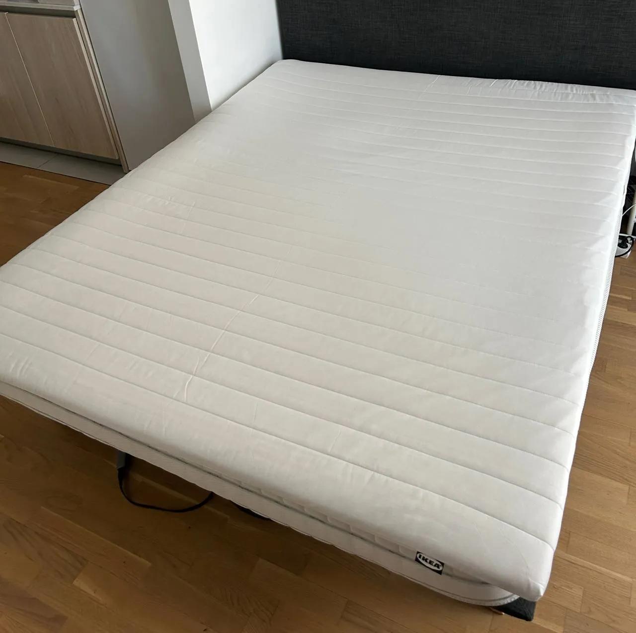 Наматрасник IKEA NÄSFJÄLLET 160x200 см б/у 6 мес Белград